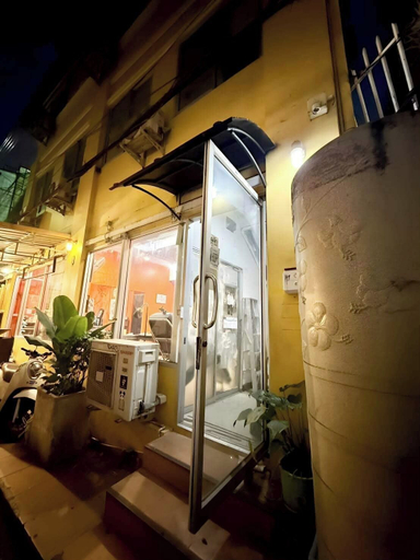 Exterior 3, Znap Khaosan, Phra Nakhon