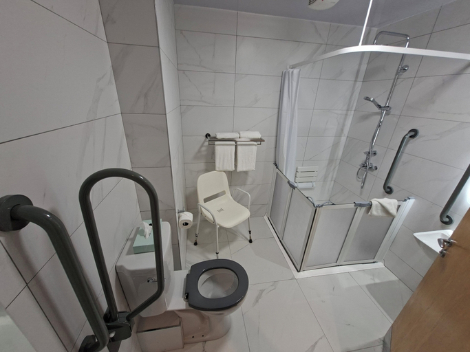 Bathroom 5, Ballyliffin Lodge & Spa
