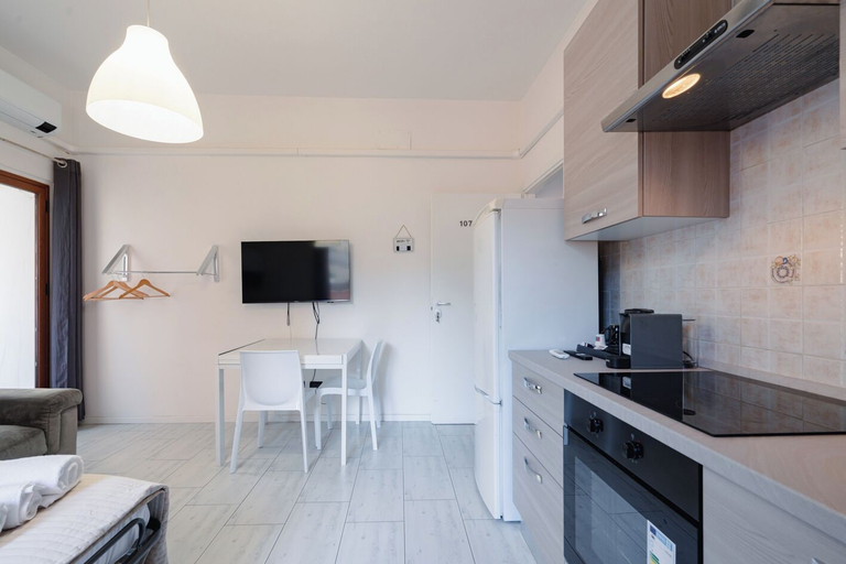 Room 4, CENTRALE BOLOGNA, Bologna