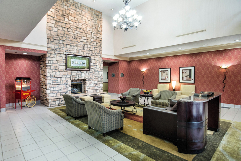 Lobby, River Bluff Hotel & Conference Center, Wood