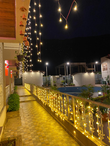 Food & Drinks 5, The Grand Leela Resort , Raigarh