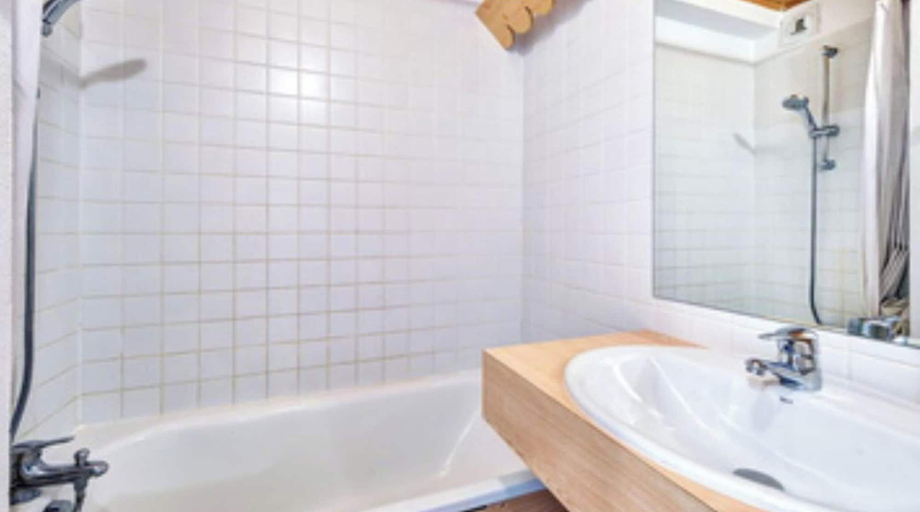 Room 4, Vega Residence 3p6s in Plagne 1800, Hautes-Alpes