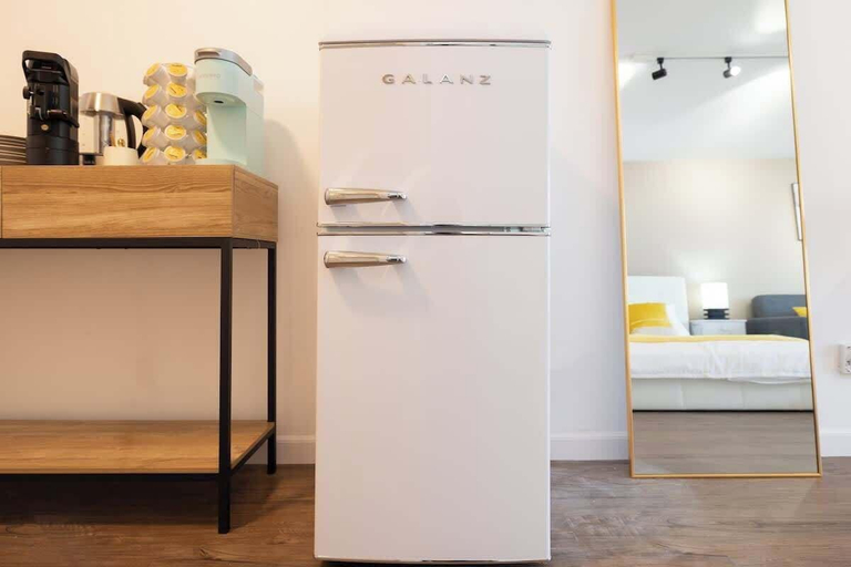 Private kitchen 5, @ Marbella Lane Chic Seaside Studio w/ Pool View, Honolulu