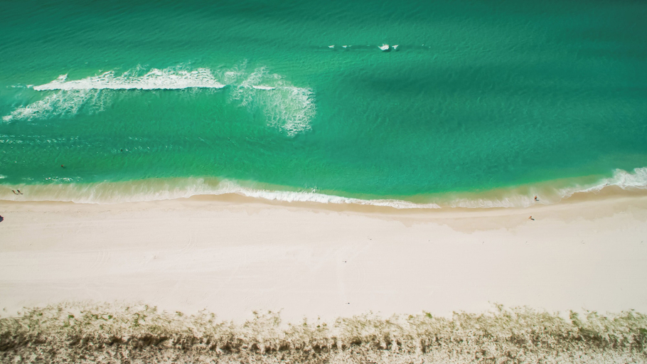 Beach 4, Oh Buoy! Catch the Breeze at This Beachfront Escape! Sleeps 8!, Bay
