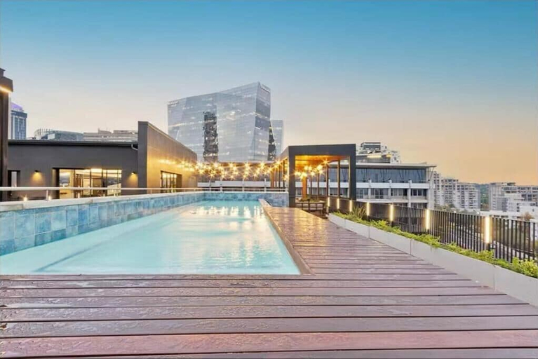 Pool 4, The Henlee Apartment Sandton, City of Johannesburg