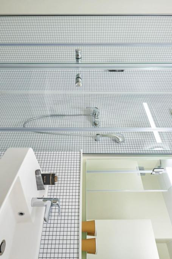 Bathroom 4, ibis budget Porte d'Aubervilliers, Seine-Saint-Denis