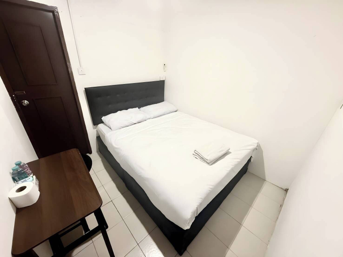Room 2, Znap Khaosan, Phra Nakhon
