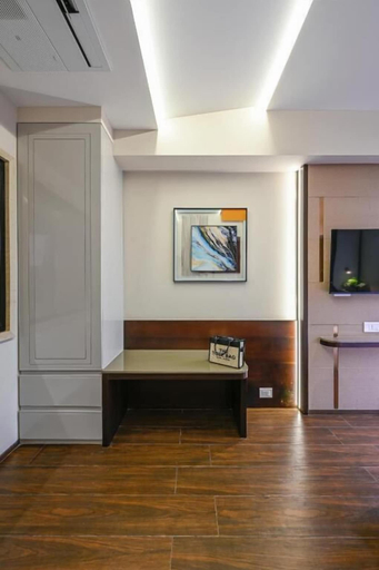 Interior 3, Hotel Grand Girdhar Premier, Indore