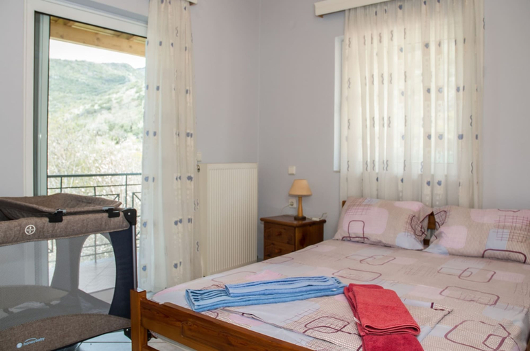 Room 5, Dimos-mani Wonderful View, Peloponnese