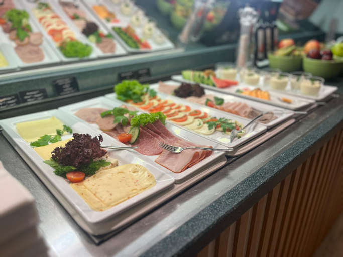 Food & Drinks 5, Spark by Hilton Essen City Centre, Essen
