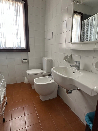 Bathroom 4, Residence Barbara, Brescia