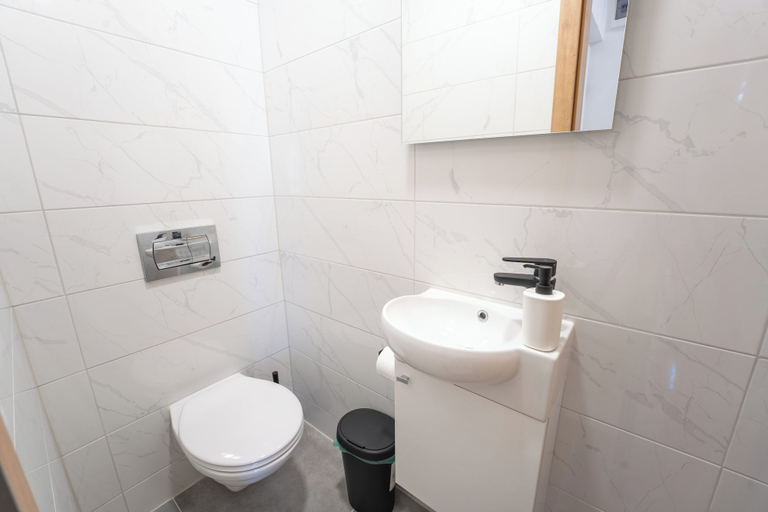 Bathroom 4, Meridian Pool Residences, Novalja