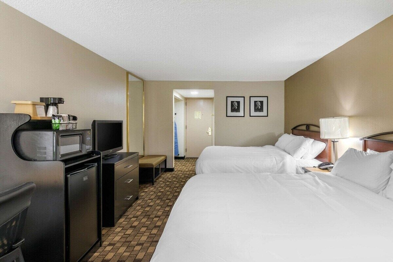 Room 3, Stay Express Inn & Suites Tyler, Smith
