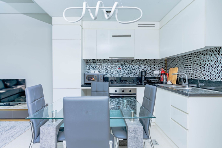 Private kitchen 2, Lavish-luxury facilities in Aykon city, Dubai