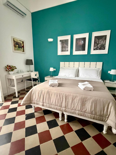 Bedroom 5, Duomo Rooms b&b, Syracuse