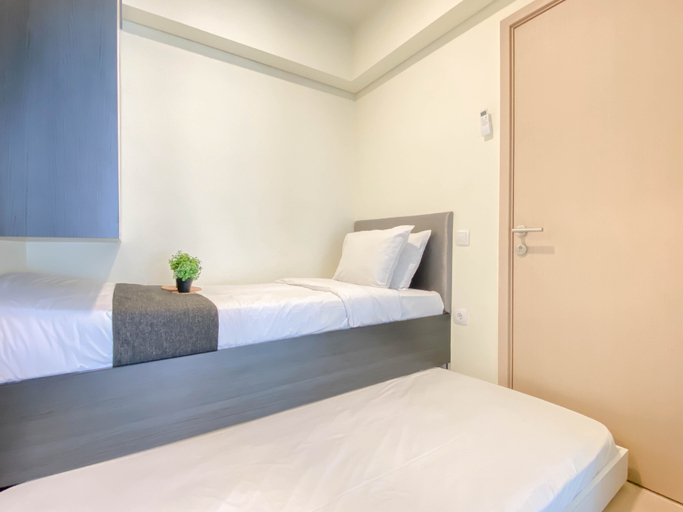 Bedroom 4, Serene Look 2BR Apartment Meikarta District 2 By Travelio, Cikarang