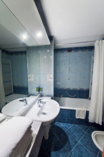 Bathroom 5, Hotel Le Sorgenti, Vicenza