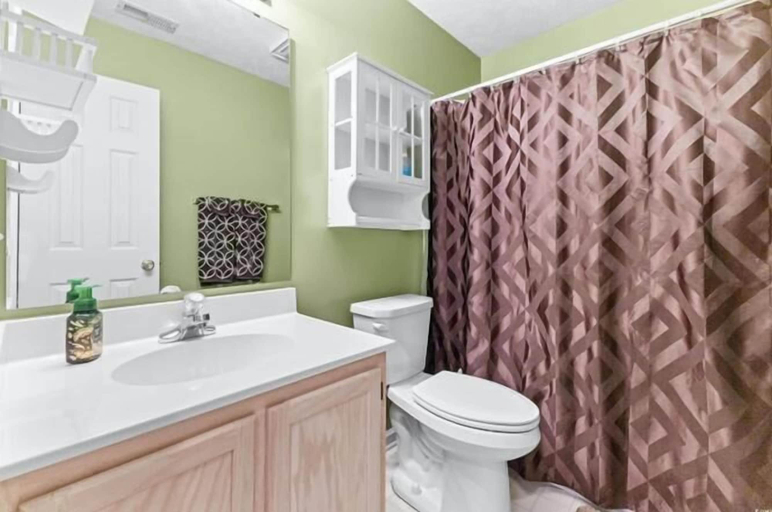 Interior 4, River Oaks 28G, Horry