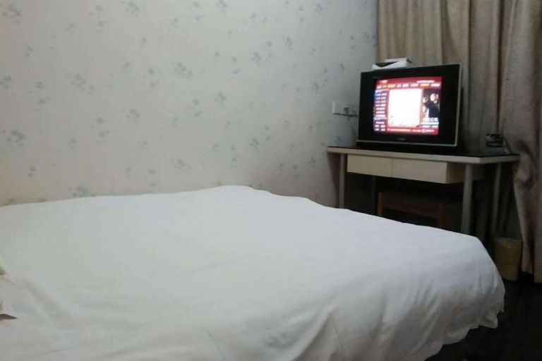 Bedroom 5, Century Express Hotel, Jiaxing