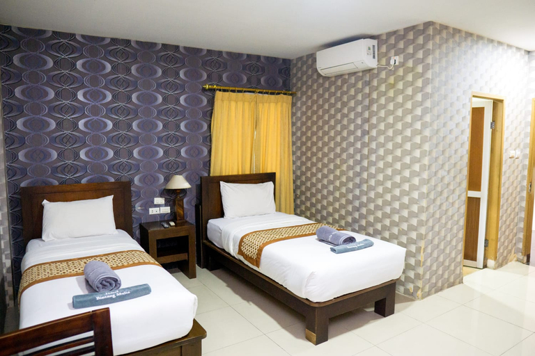 HOTEL BINTANG MULIA Room Type - JUNIOR SUITE