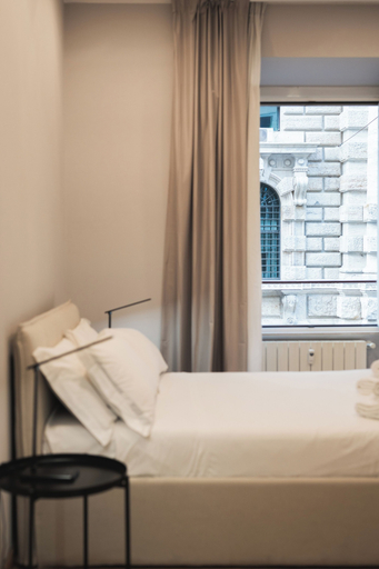 Room 4, B-STAY Via Ulpiano 47, Roma