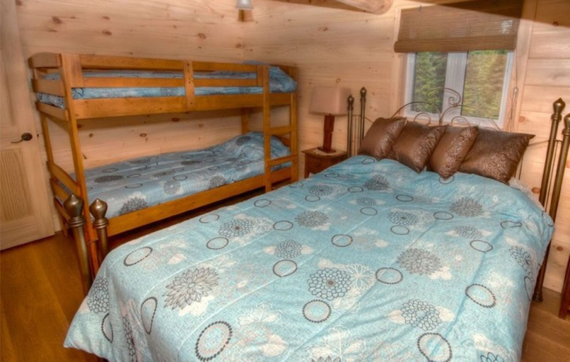 Bedroom 2, Le Bois Rond Des Ruisseaux, La Côte-de-Beaupré
