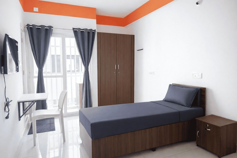 Room 5, Truliv Luna, Bangalore
