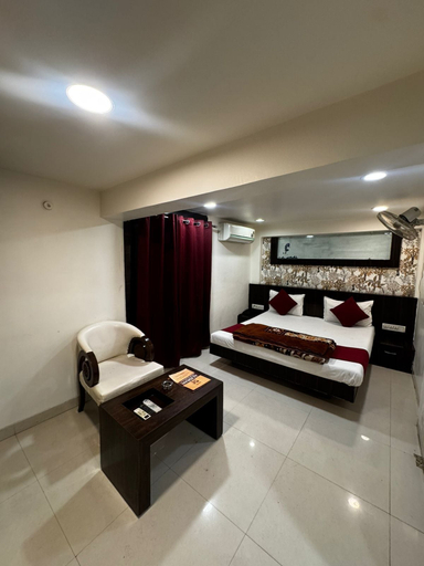 Room 4, HOTEL BANJARA, Bhopal