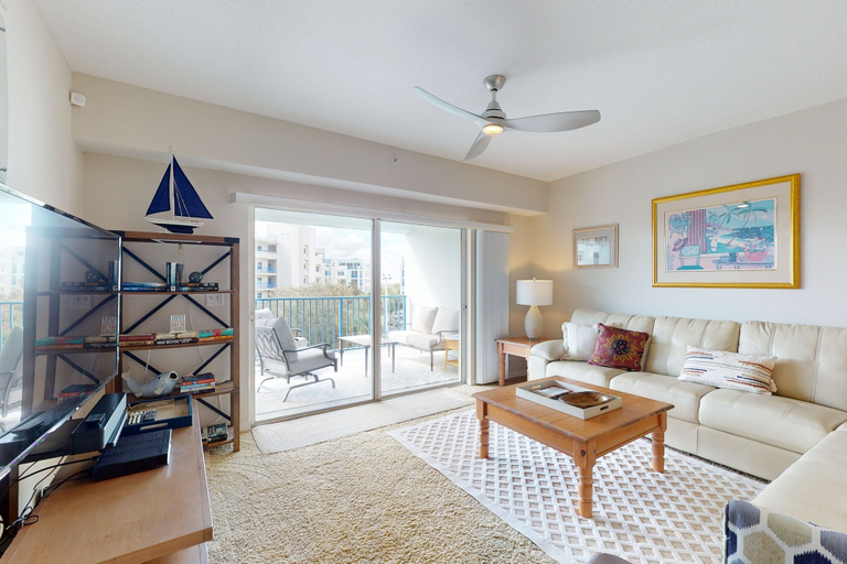Primary image, Oceanwalk 1-405, Volusia