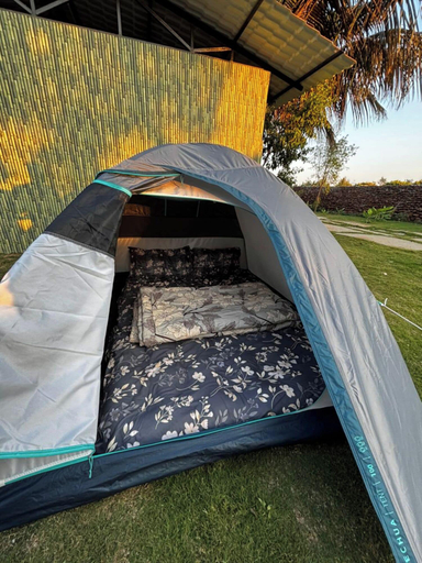 Room 4, Nature's Resort, Chikballapura