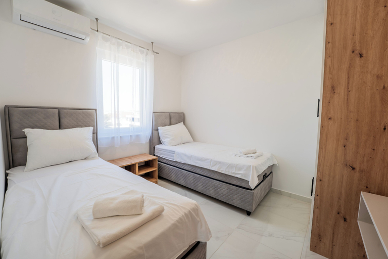 Bedroom 3, Meridian Pool Residences, Novalja