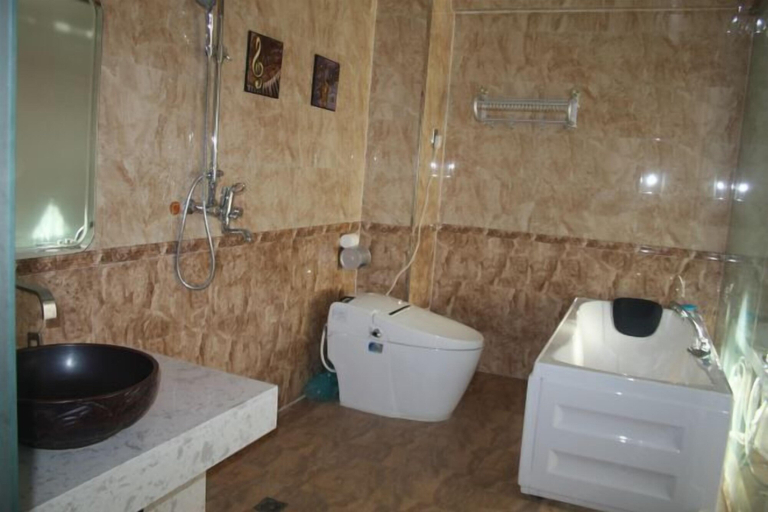 Bathroom 3, Nongchang Business Hotel, Shuangyashan