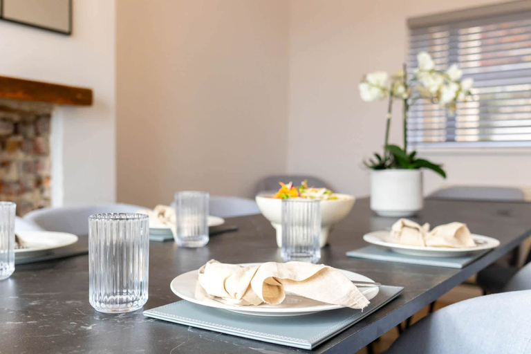 Room 2, Ocean Pearl - Seaside Sanctuary, North Yorkshire