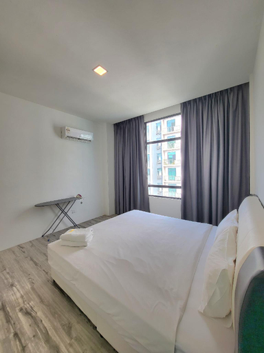 Bedroom 3, Zen66@Roxy Serviced Apartment, Kuching