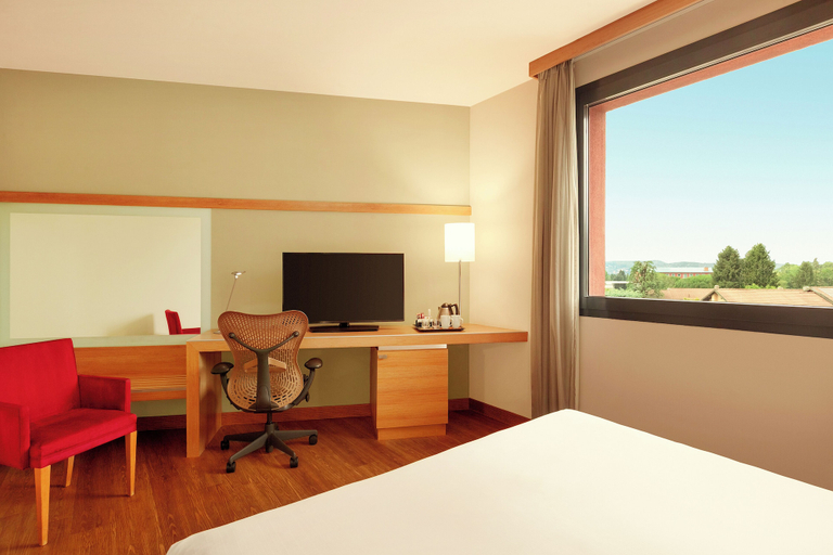 Bedroom 3, Zeus Essence Dolce by Wyndham Milan Malpensa, Varese