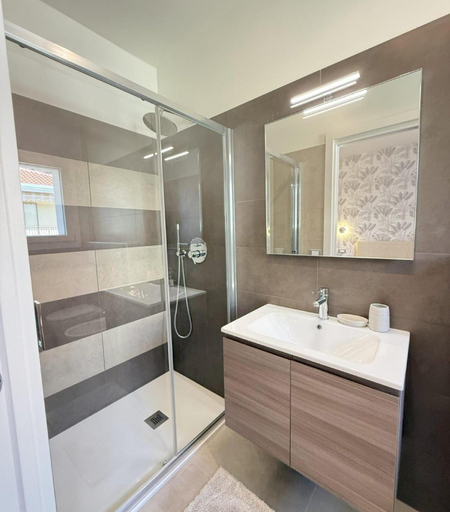 Bathroom 3, Elegant and luminous apartment with terrace, Venezia