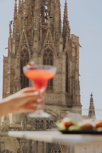 Food & Drinks 5, Colon Hotel Barcelona, Barcelona