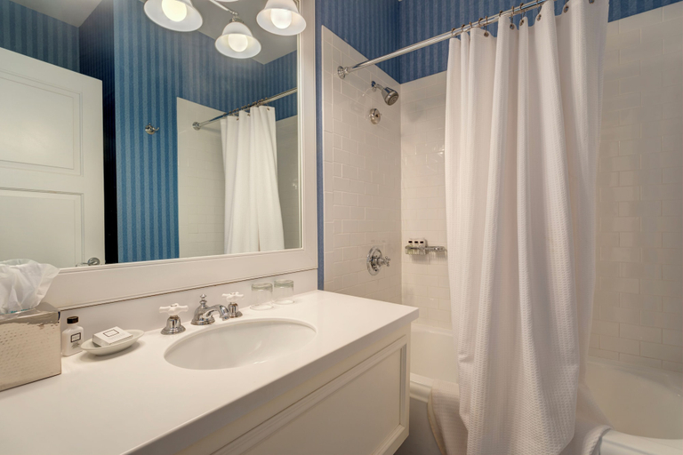 Bathroom 4, Inn at Bay Harbor, Emmet