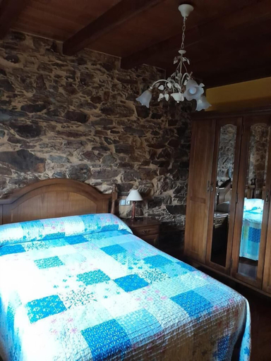 Room 5, Apartamentos Rurales Veredas, Asturias
