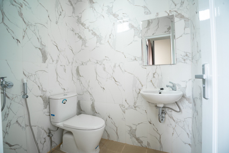 Bathroom 5, Yael Exclusive by Sajeeva, Semarang