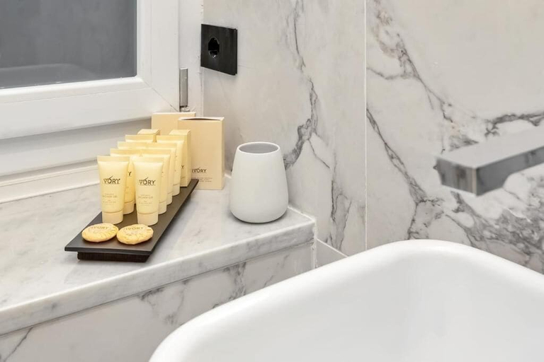 Bathroom 2, Nelli Rooms - Via Biassa, La Spezia