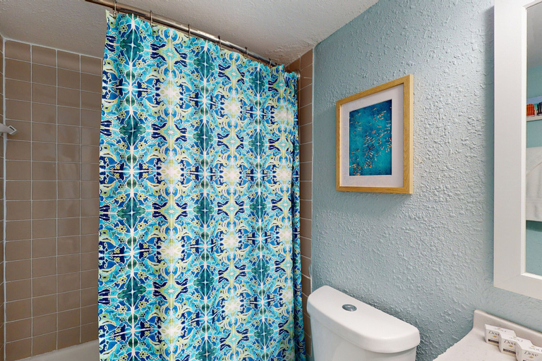 Interior 4, Hawaiian Inn 322, Volusia