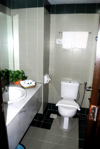 Bathroom 5, Hotel Seri Malaysia Ipoh, Kinta