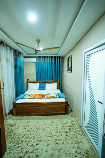 Room 4, Eastern Plus Hotel, Dangbe East