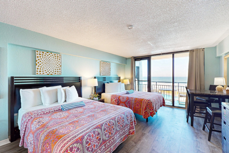 Interior 3, Hawaiian Inn 322, Volusia