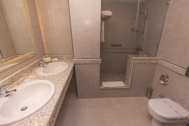 Bathroom 5, Stella Sea Club Hotel, 'Ataqah
