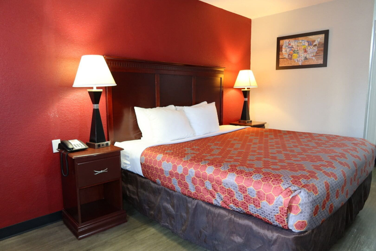 Bedroom 3, Econo Lodge Inn & Suites Evergreen, Conecuh