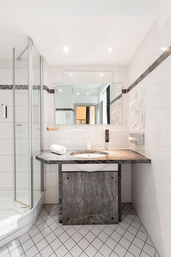 Bathroom 5, Eventlocation & Hotel Schloss Neuburg, Neckar-Odenwald-Kreis