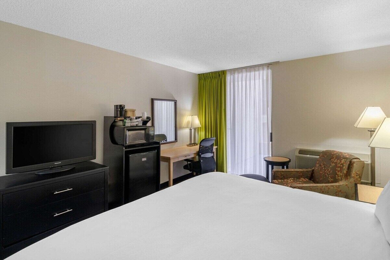 Room 4, Stay Express Inn & Suites Tyler, Smith