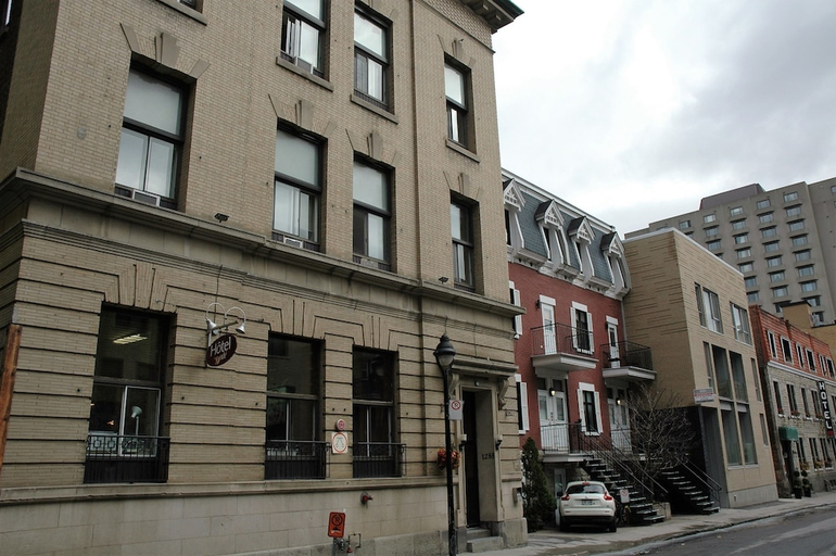 Exterior & Views, Olympia, Montréal